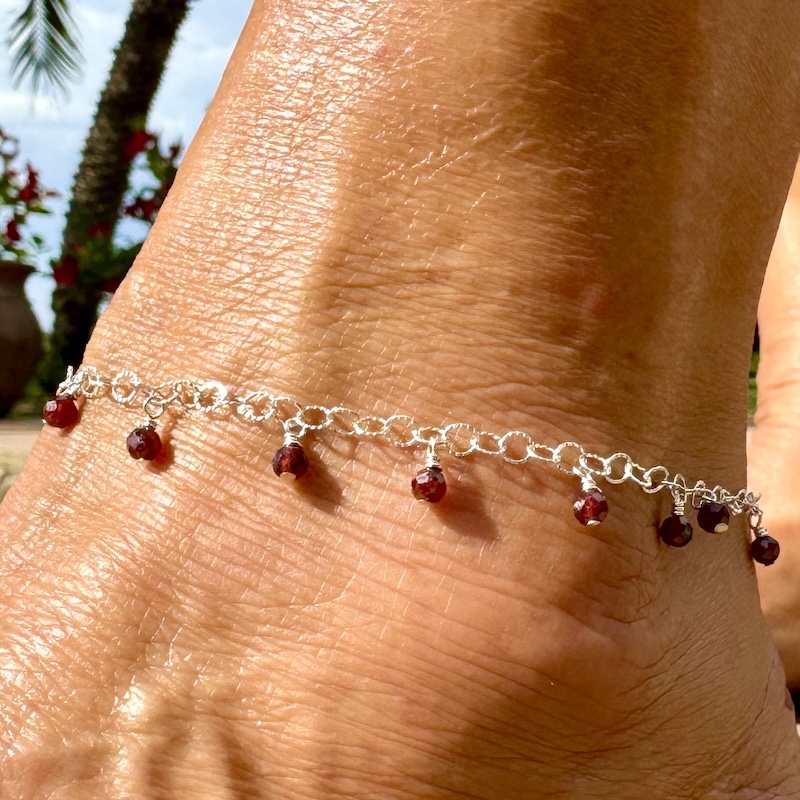 925 Sterling Anklet with Faceted Garnets